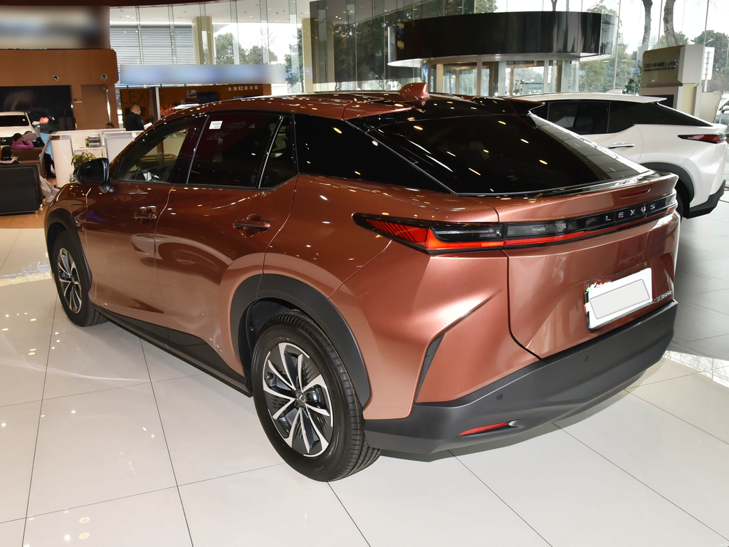 Lexus RZ 2023 300e Long Range Vertical Edition