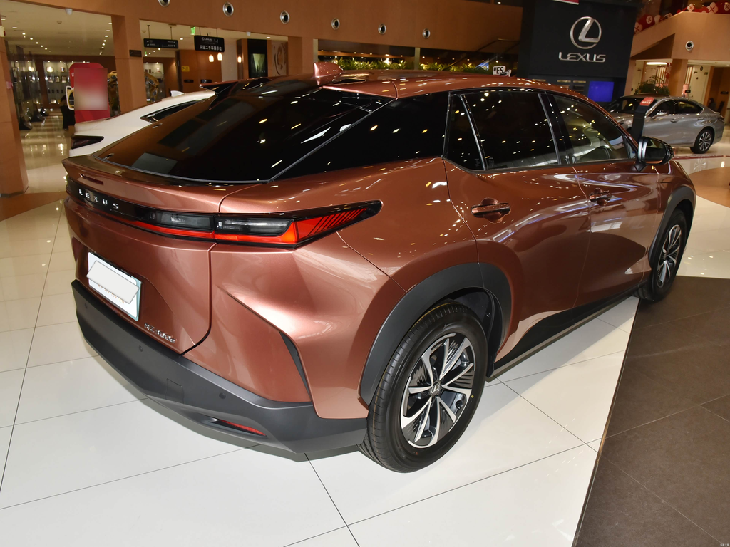 Lexus RZ 2023 300e Long Range Vertical Edition
