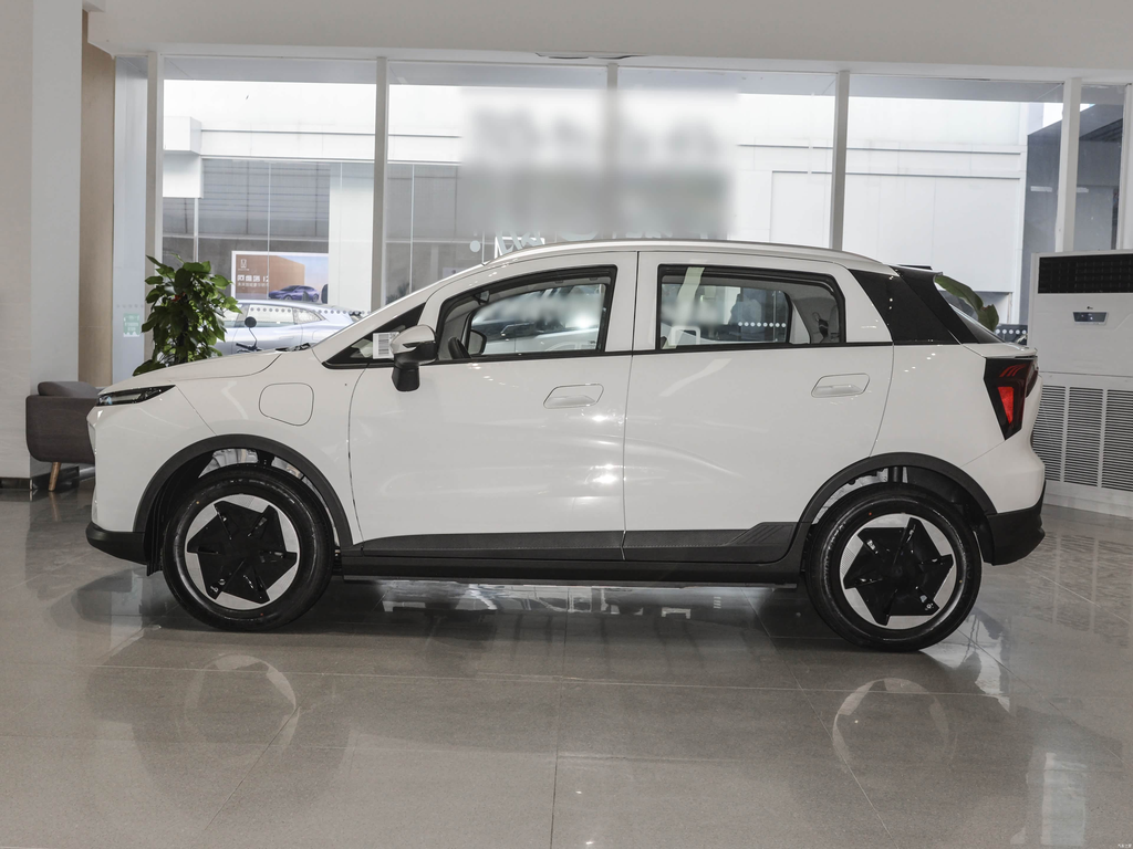 Geely Geometry E 2024 301km Longteng Edition