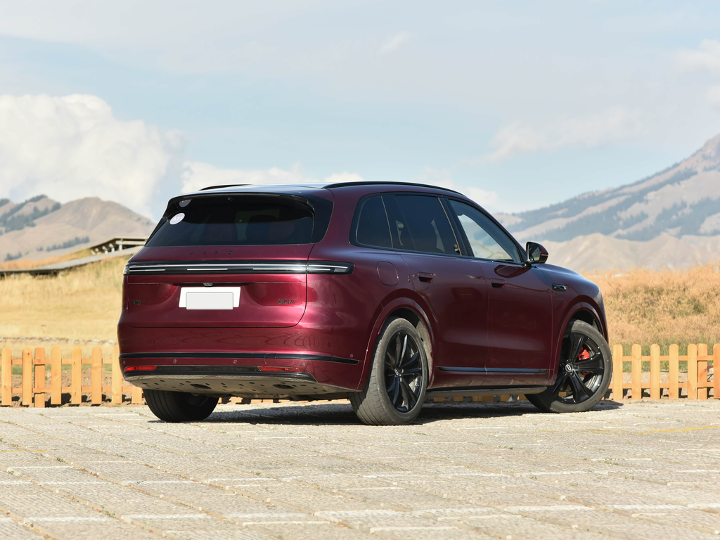 AITO M7 2026 REEV Pro+ AWD 6 seats