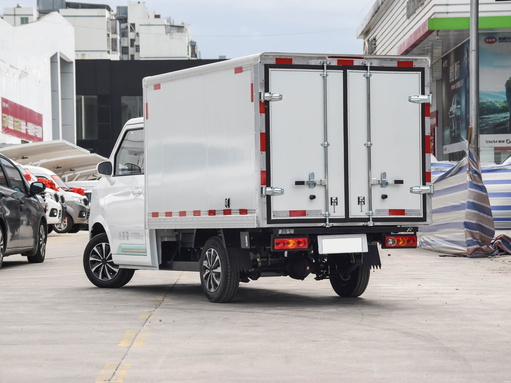 Orange X2 2022 Wealth Edition Single Cab Van