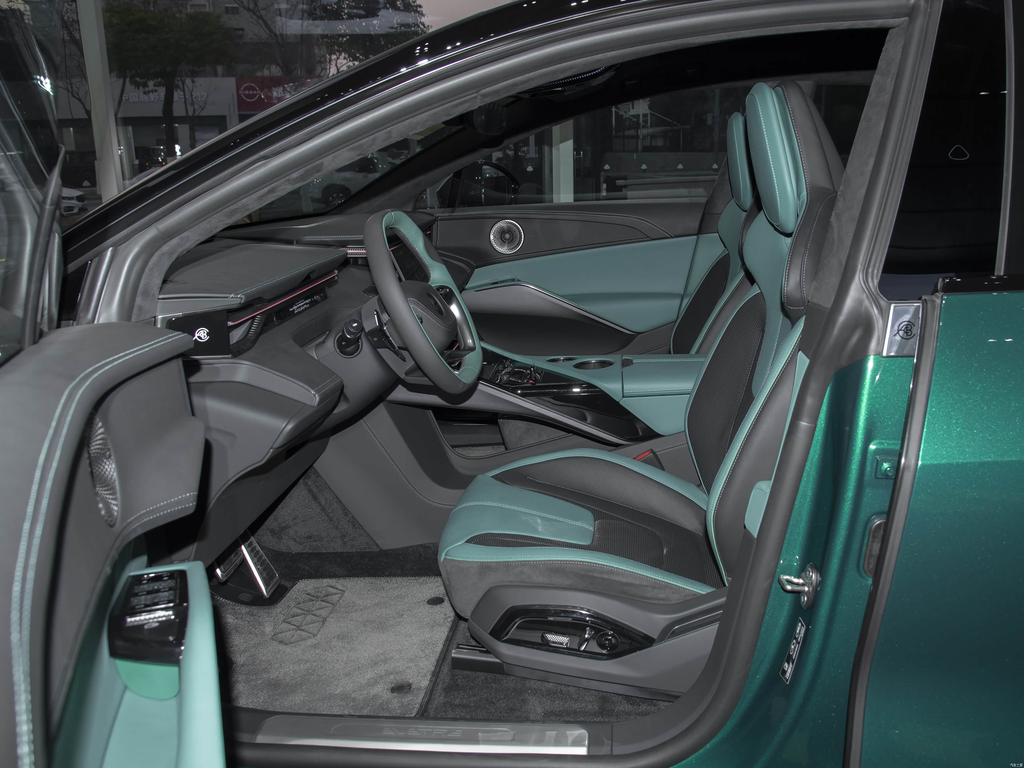 Lotus Eletre 2026 600 5-Seat