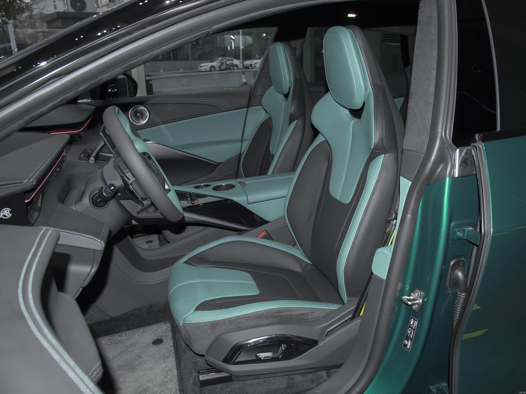 Lotus Eletre 2026 600 5-Seat