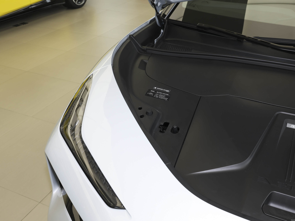 Lotus Eletre 2026 600 5-Seat