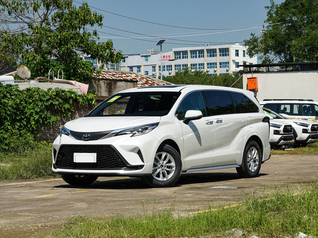 Toyota Grevia 2026 2.5L Hybrid Comfort Edition