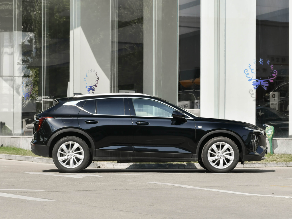 Cadillac GT4 2023 25T Style Edition