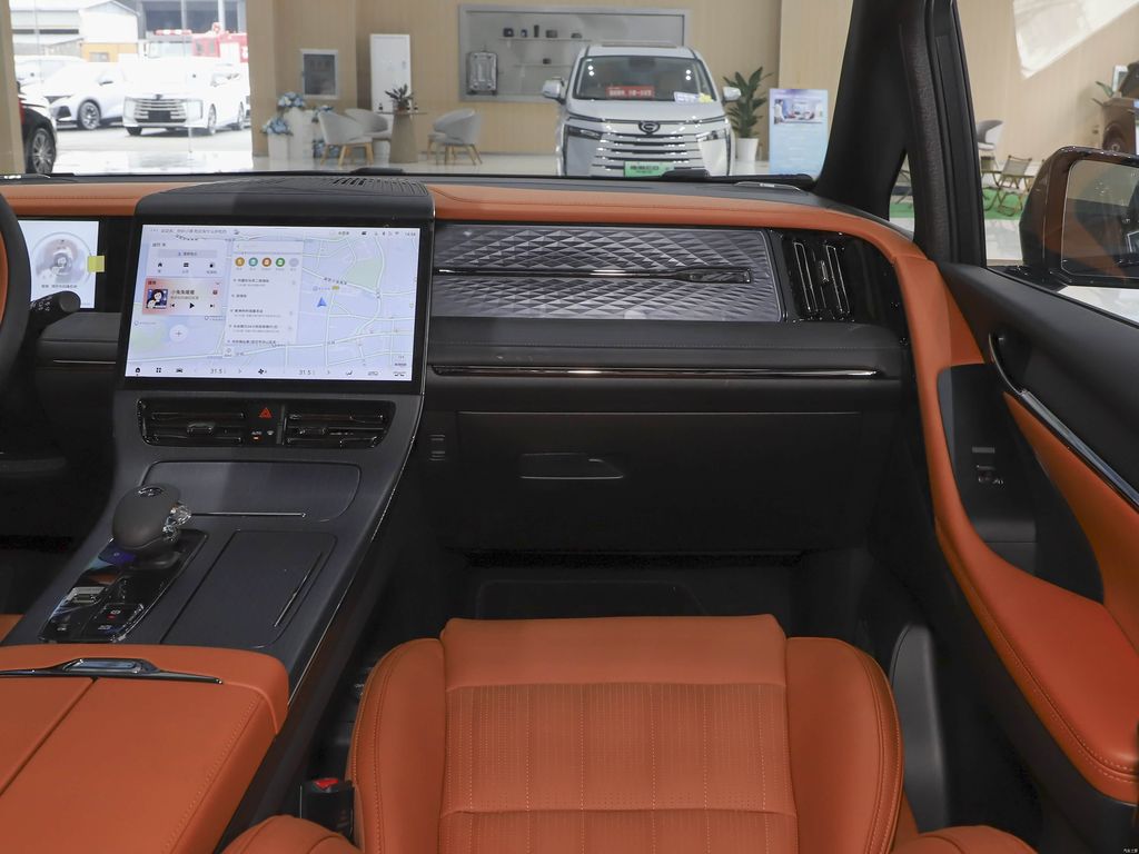 Trumpchi E9 2025 Super Fast Charge Premium