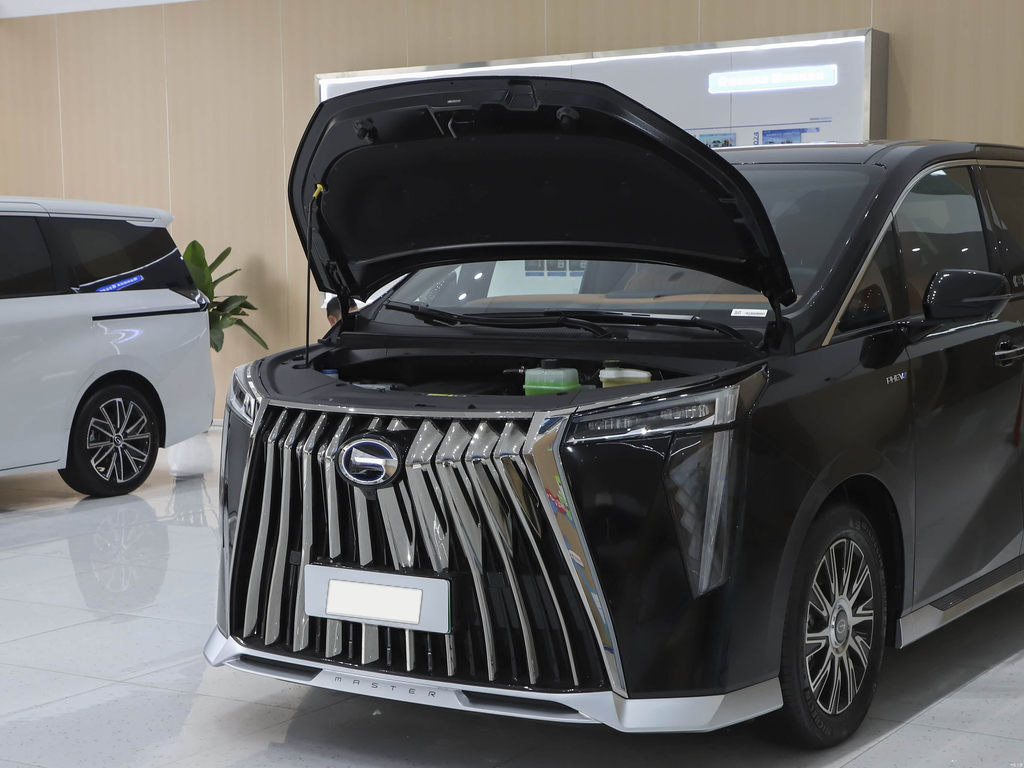 Trumpchi E9 2025 Super Fast Charge Premium