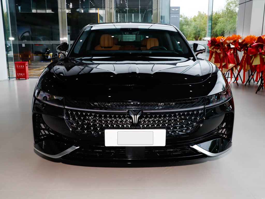 Lantu Chasing Light 2024 PHEV AWD Long Range Executive
