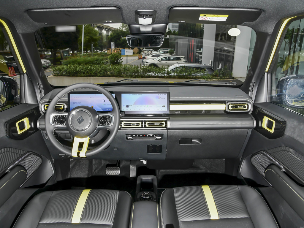 Baojun Yueya 2025 Anniversary Edition
