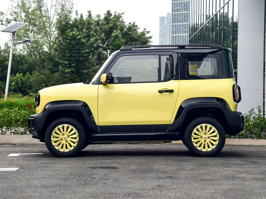 Baojun Yueya 2025 Anniversary Edition