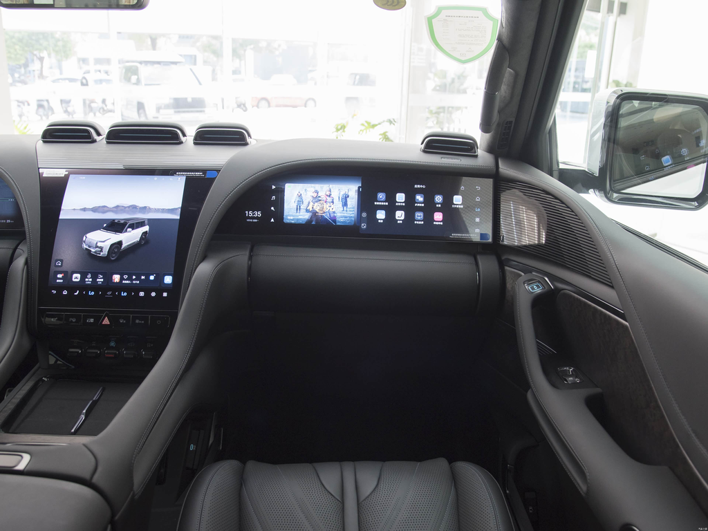 Yangwang U8 2023 Luxury Edition