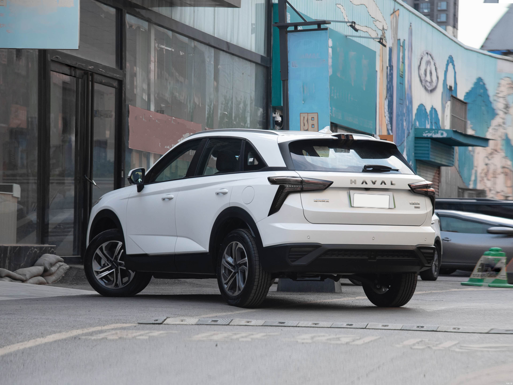 Haval Xiaolong 2023 1.5L 52KM Pilot Edition