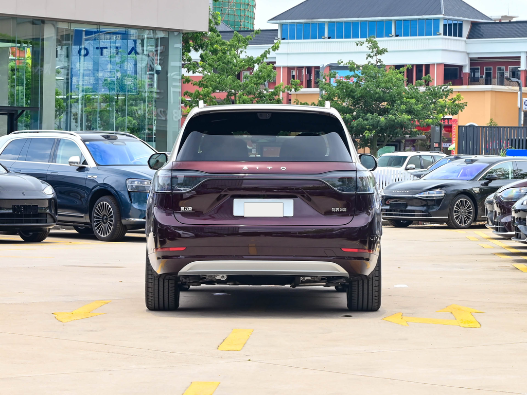 AITO M9 2025 REEV Max 52kWh 6-Seat
