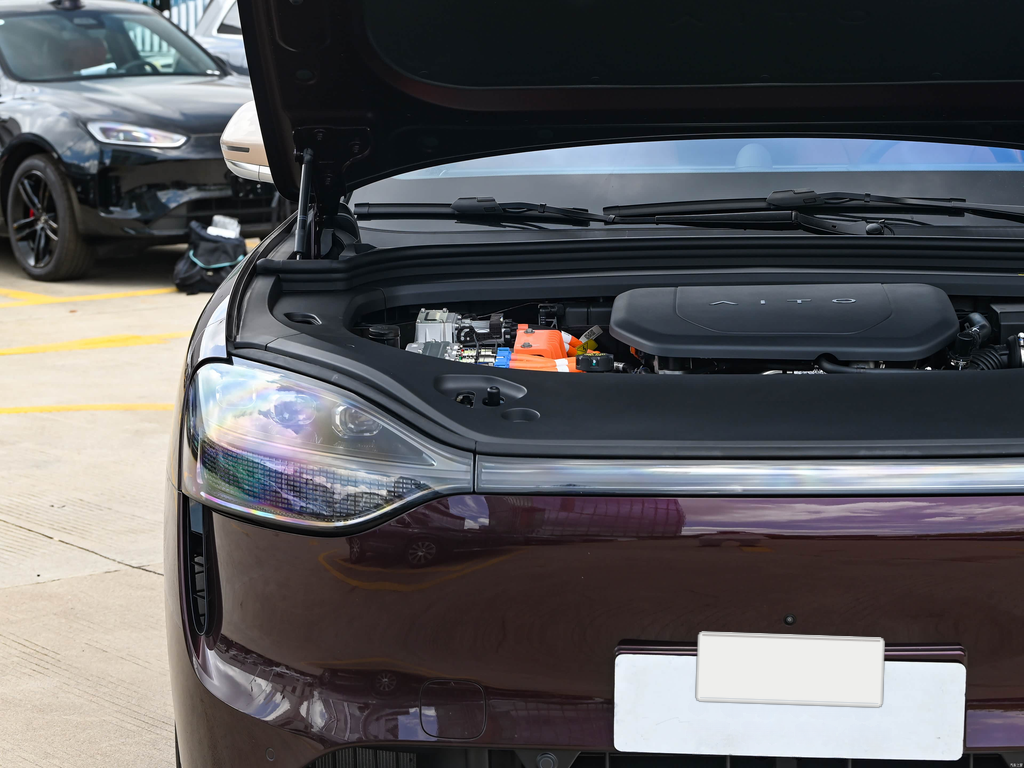 AITO M9 2025 REEV Max 52kWh 6-Seat