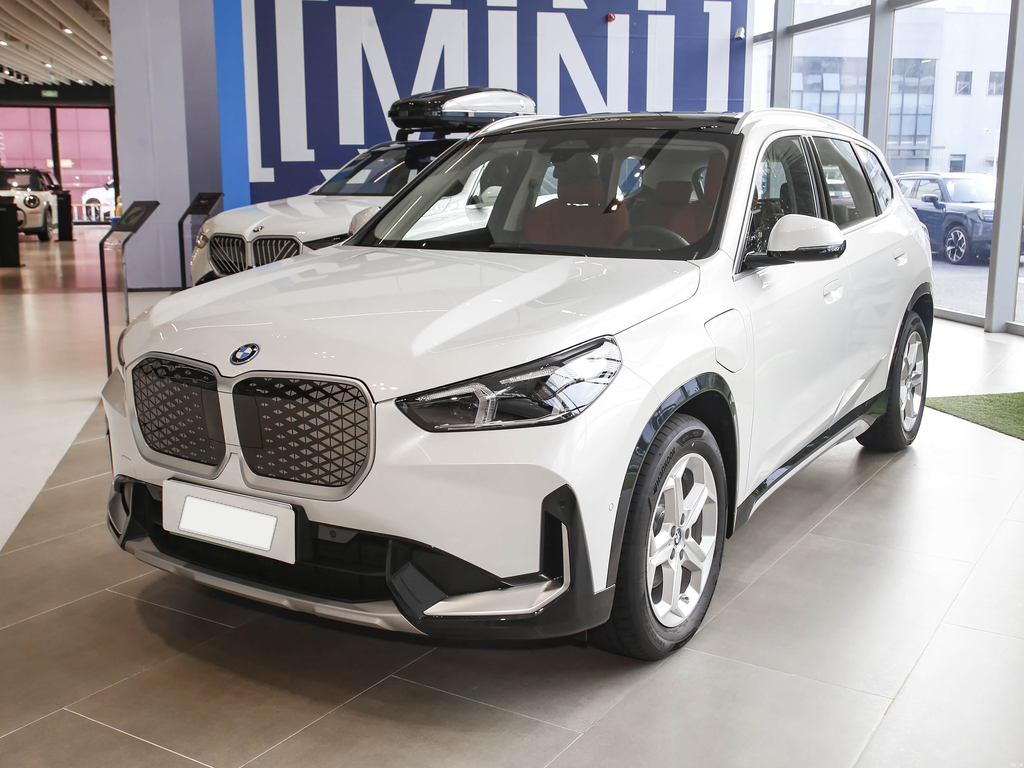 BMW iX1 2025 eDrive25L X Design Package