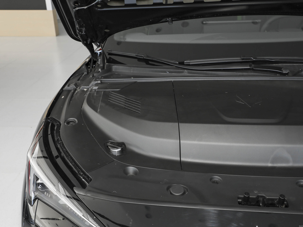 ARCFOX Alpha S5 2025 Refreshed 560PRO 185kW
