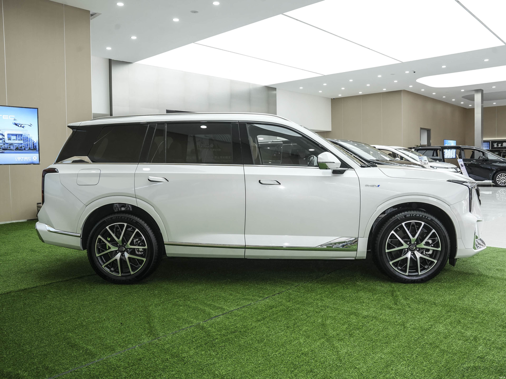 Trumpchi ES9 2024 PHEV 143km Pro+