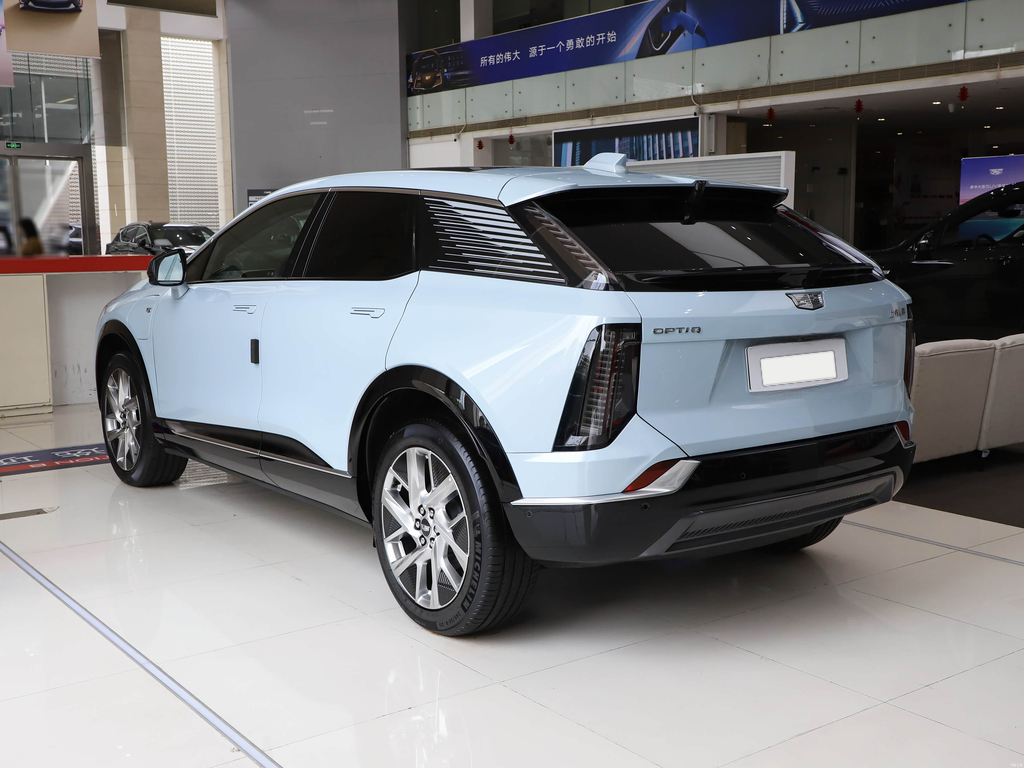 Cadillac IQ 2024 Standard Range Edition