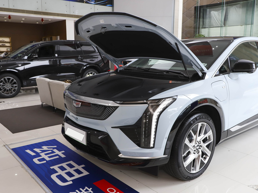 Cadillac IQ 2024 Standard Range Edition