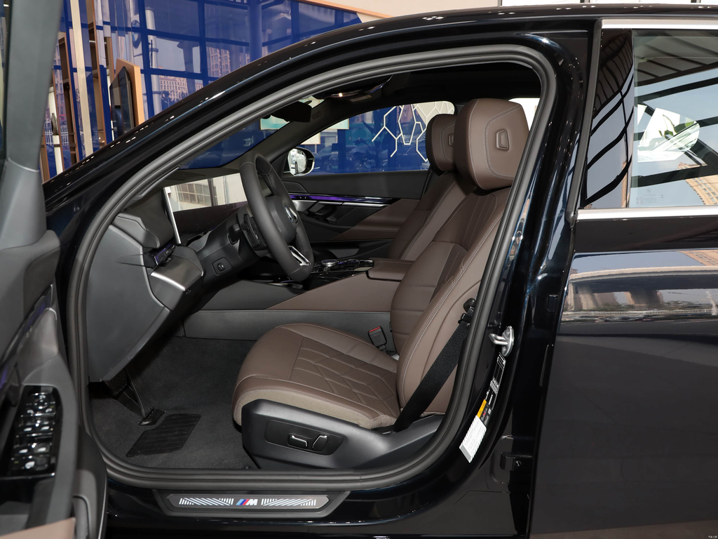 BMW i5 2026 eDrive 35L M Sport Package
