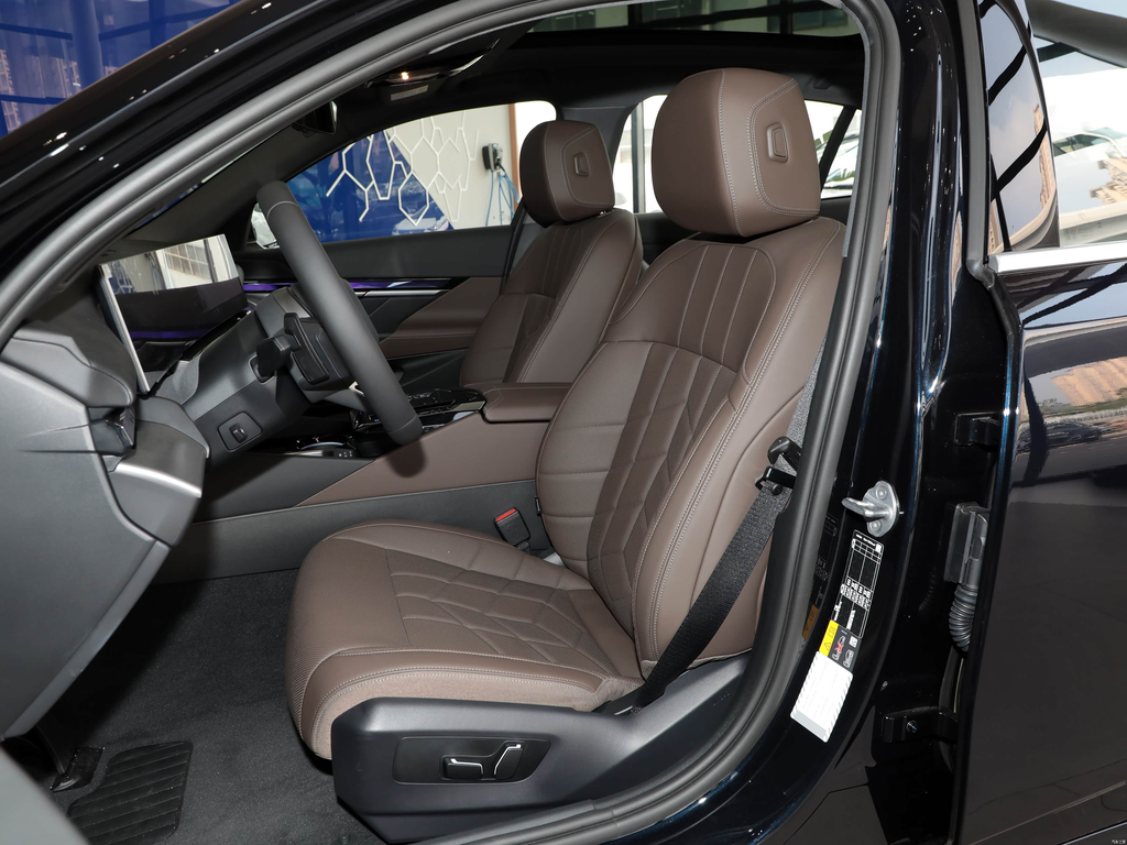 BMW i5 2026 eDrive 35L M Sport Package