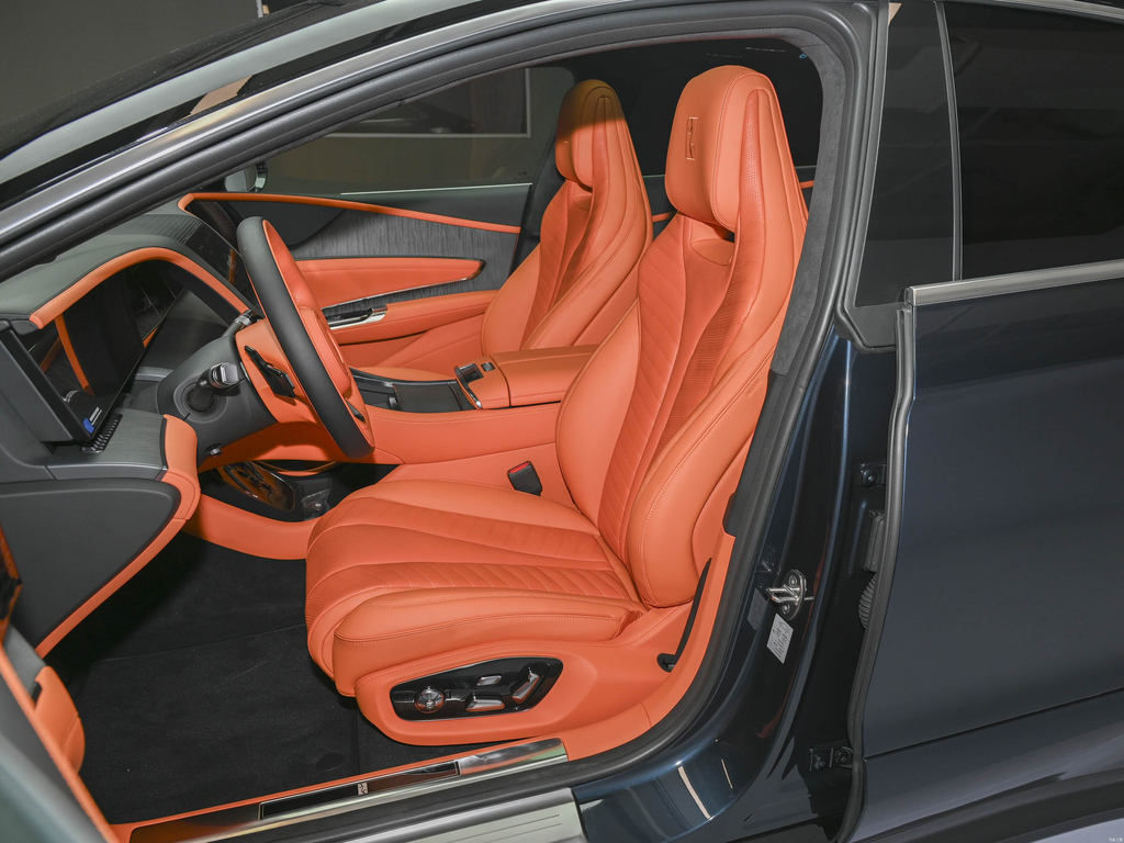 Yangwang U7 2025 EV Five-Seat Luxury Edition