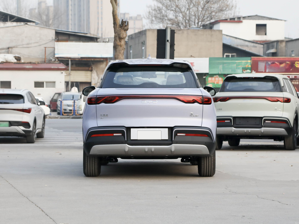 BYD Yuan UP 2025 301KM Pilot Edition