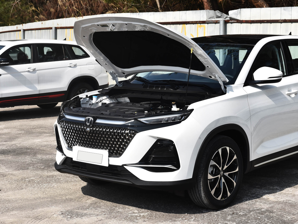 Changan X7 PLUS 2024 1.5T Manual Comfort 5-Seat