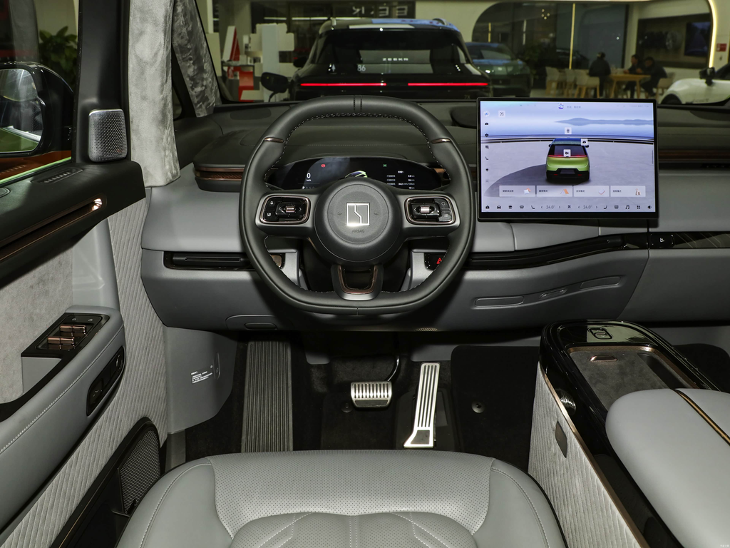 Zeekr MIX 2025 Smart Drive Edition