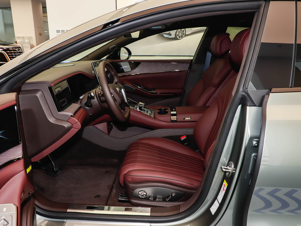 Denza Z9GT 2024 630 4WD Pro Edition