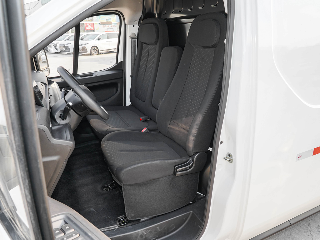 Changan Kaicheng V919 2025 Express CATL 53kWh Short Wheelbase