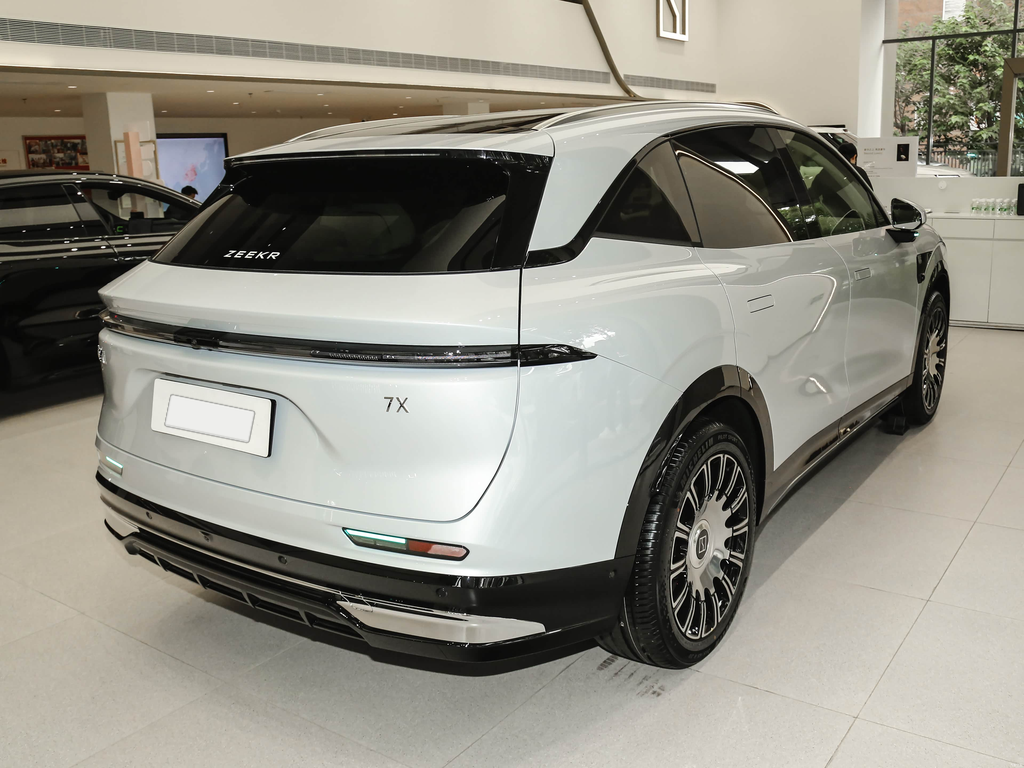 Zeekr 7X 2026 75kWh RWD MAX