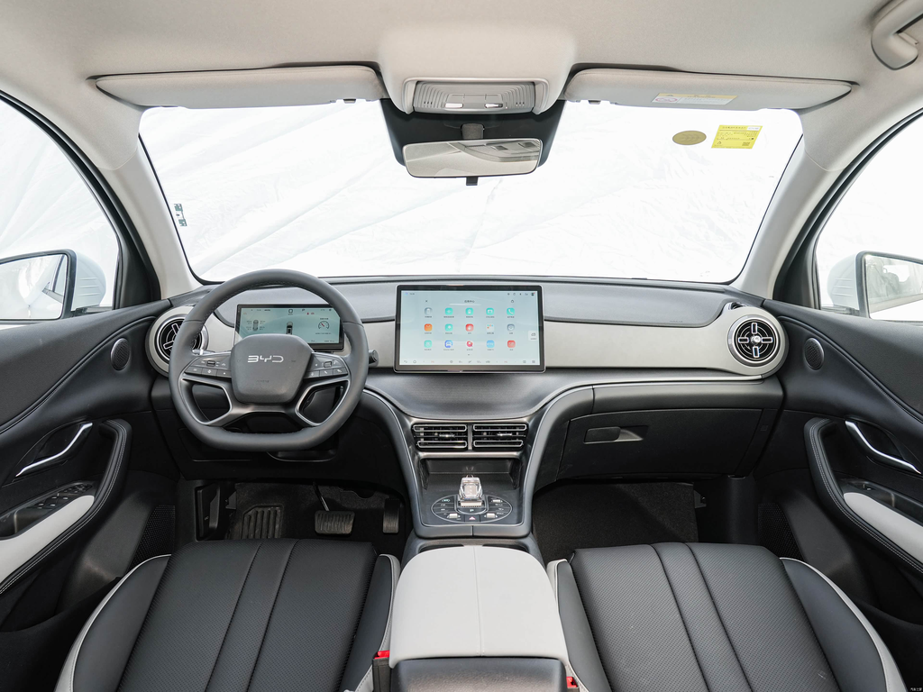 BYD Sealion 05 DM-i 2025 Smart Drive 75KM Luxury