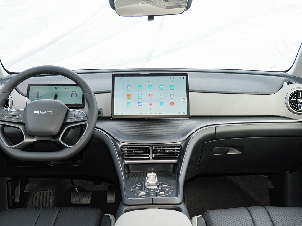 BYD Sealion 05 DM-i 2025 Smart Drive 75KM Luxury