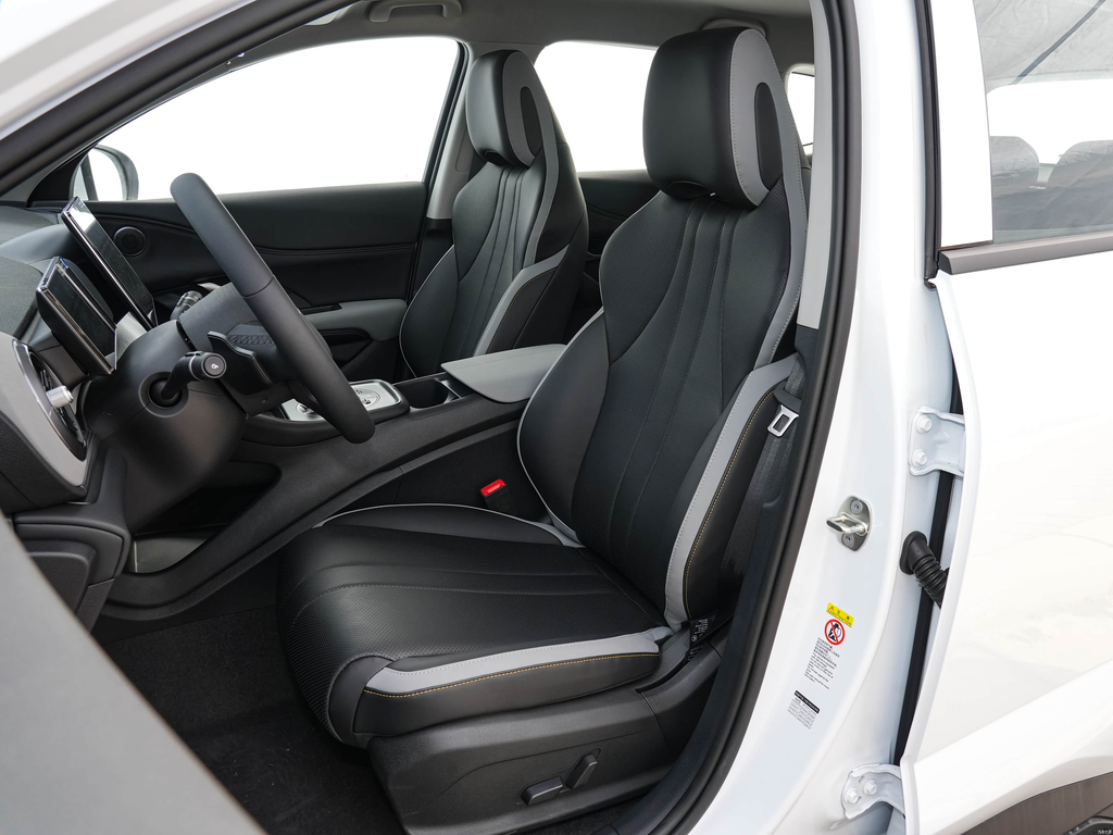 BYD Sealion 05 DM-i 2025 Smart Drive 75KM Luxury
