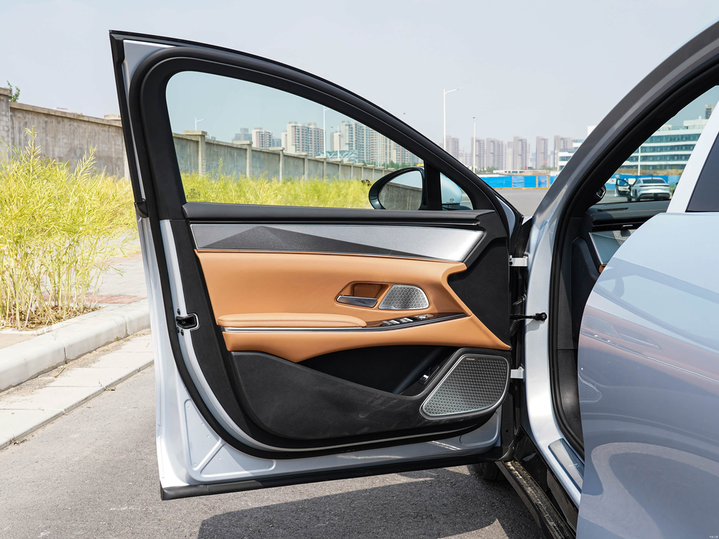 BYD Han L 2025 EV 701KM LiDAR Premium