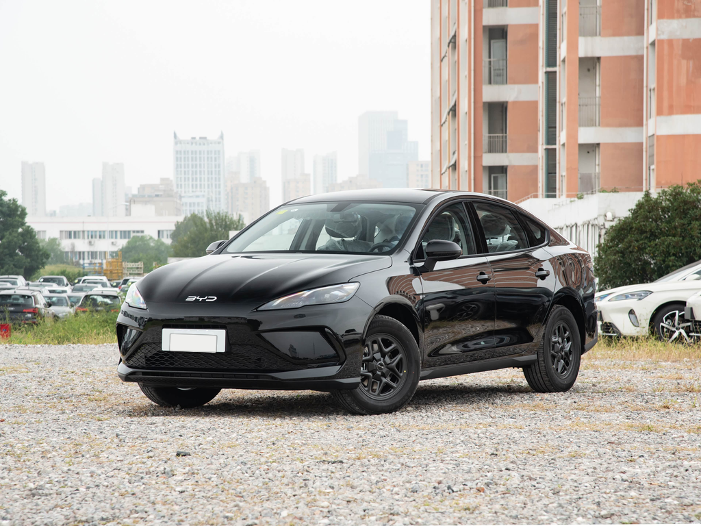 BYD Seal 05 DM-i 2026 128KM Luxury