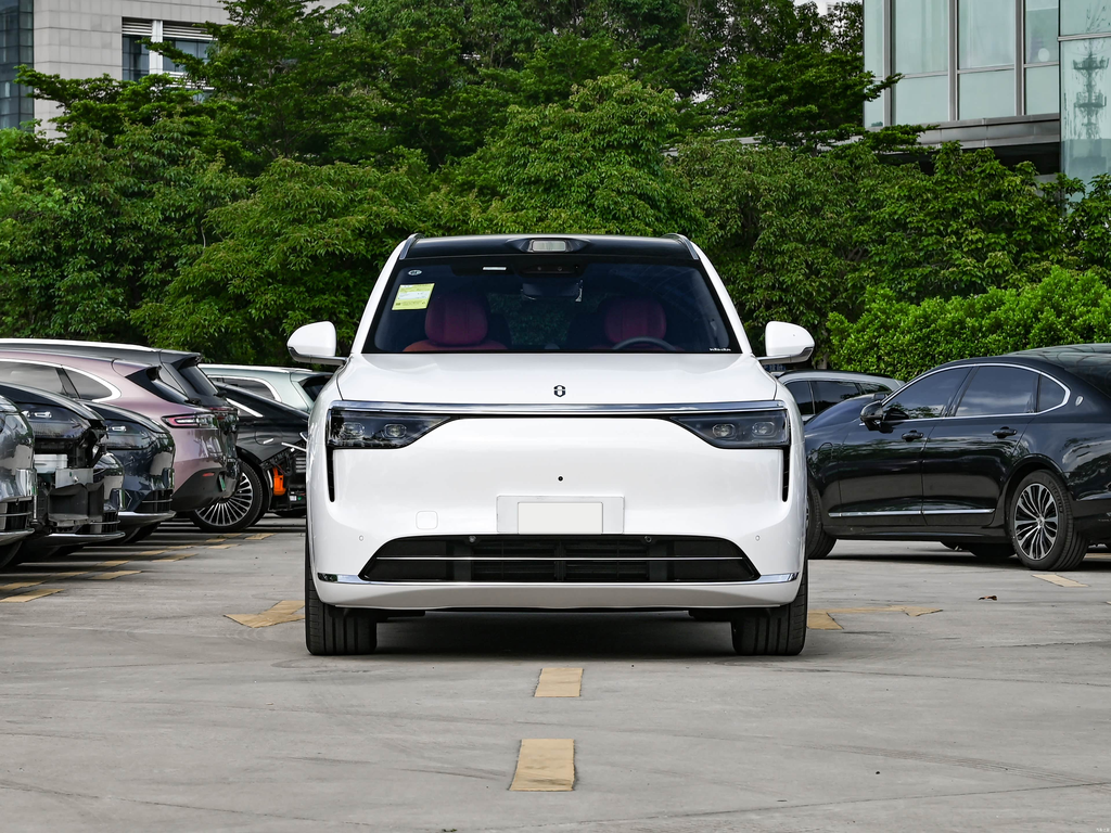 AITO M8 2025 REEV Max 37kWh 6-Seat