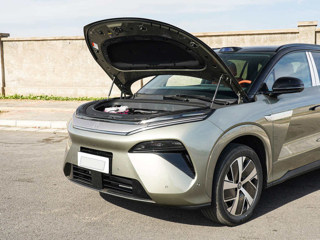 BYD Tang L 2025 DM 215KM LiDAR Flagship
