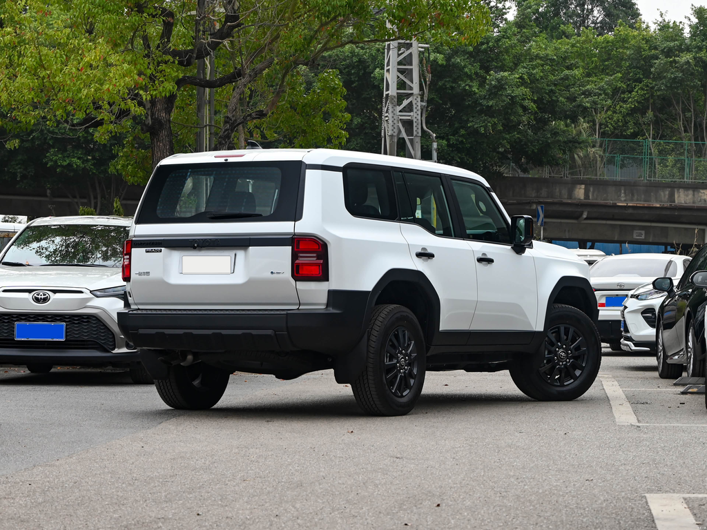 Toyota Land Cruiser Prado 2025 2.4T BX Edition