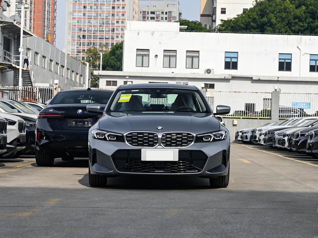 BMW 3 Series 325i M Sport Package 2025