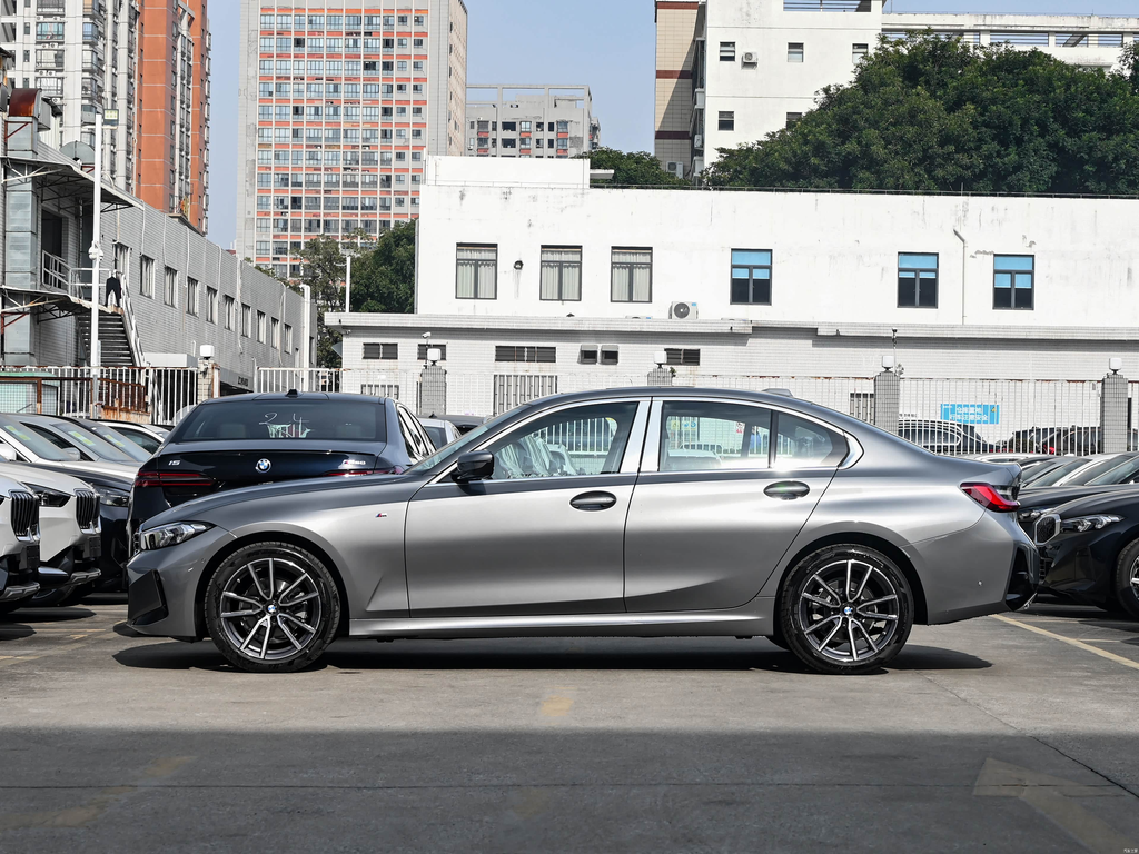 BMW 3 Series 325i M Sport Package 2025