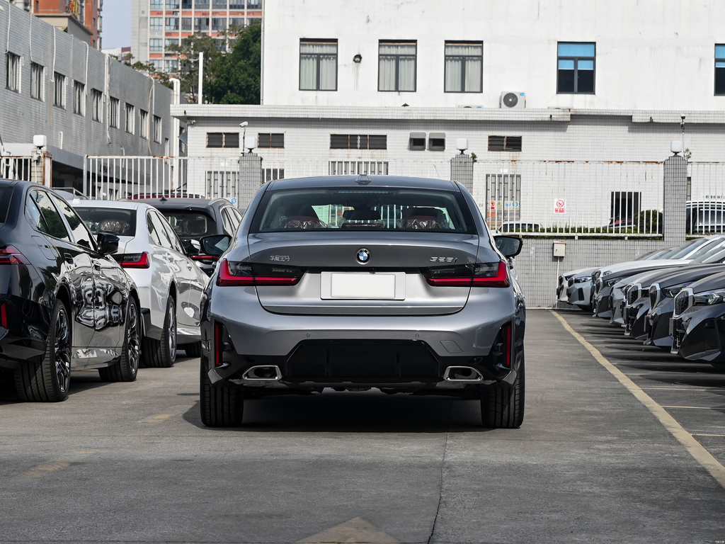 BMW 3 Series 325i M Sport Package 2025