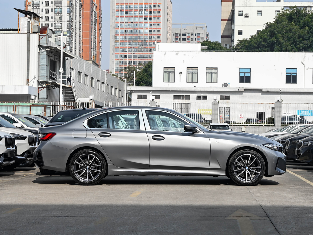 BMW 3 Series 325i M Sport Package 2025