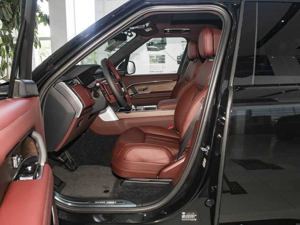 Range Rover 2025 3.0 L6 360PS Prestige Edition