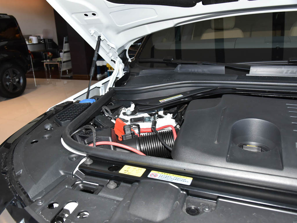 Range Rover 2025 3.0 L6 360PS Prestige Edition