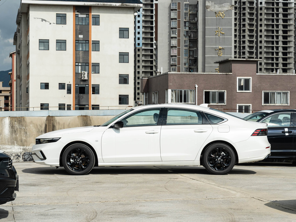 Honda Accord Sport Series 260TURBO 2025 Comfort