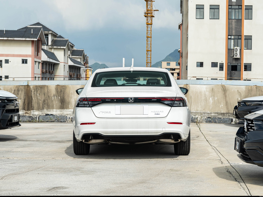 Honda Accord Sport Series 260TURBO 2025 Comfort