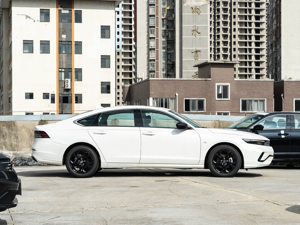 Honda Accord Sport Series 260TURBO 2025 Comfort